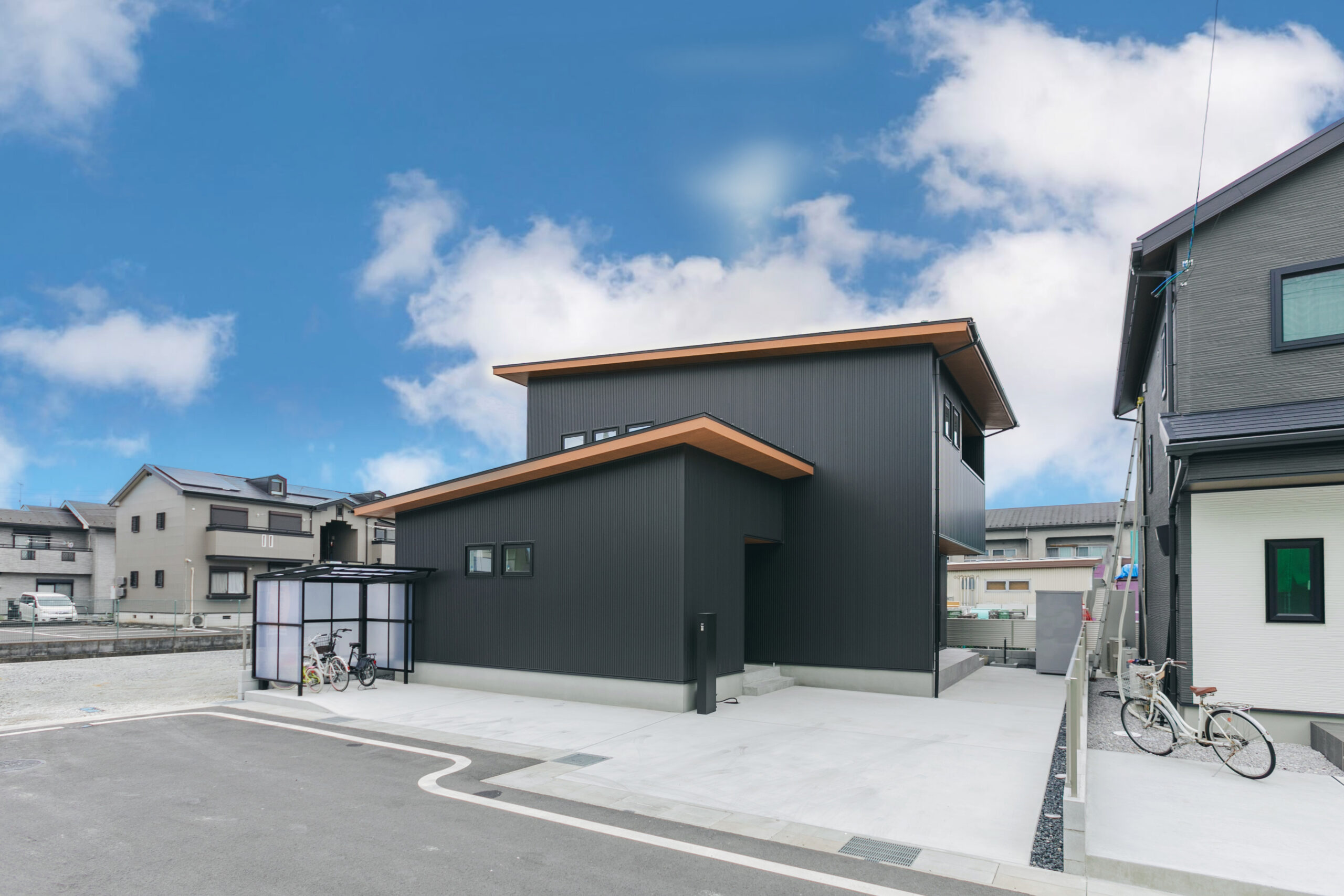 家族がつながる黒ガルバの家