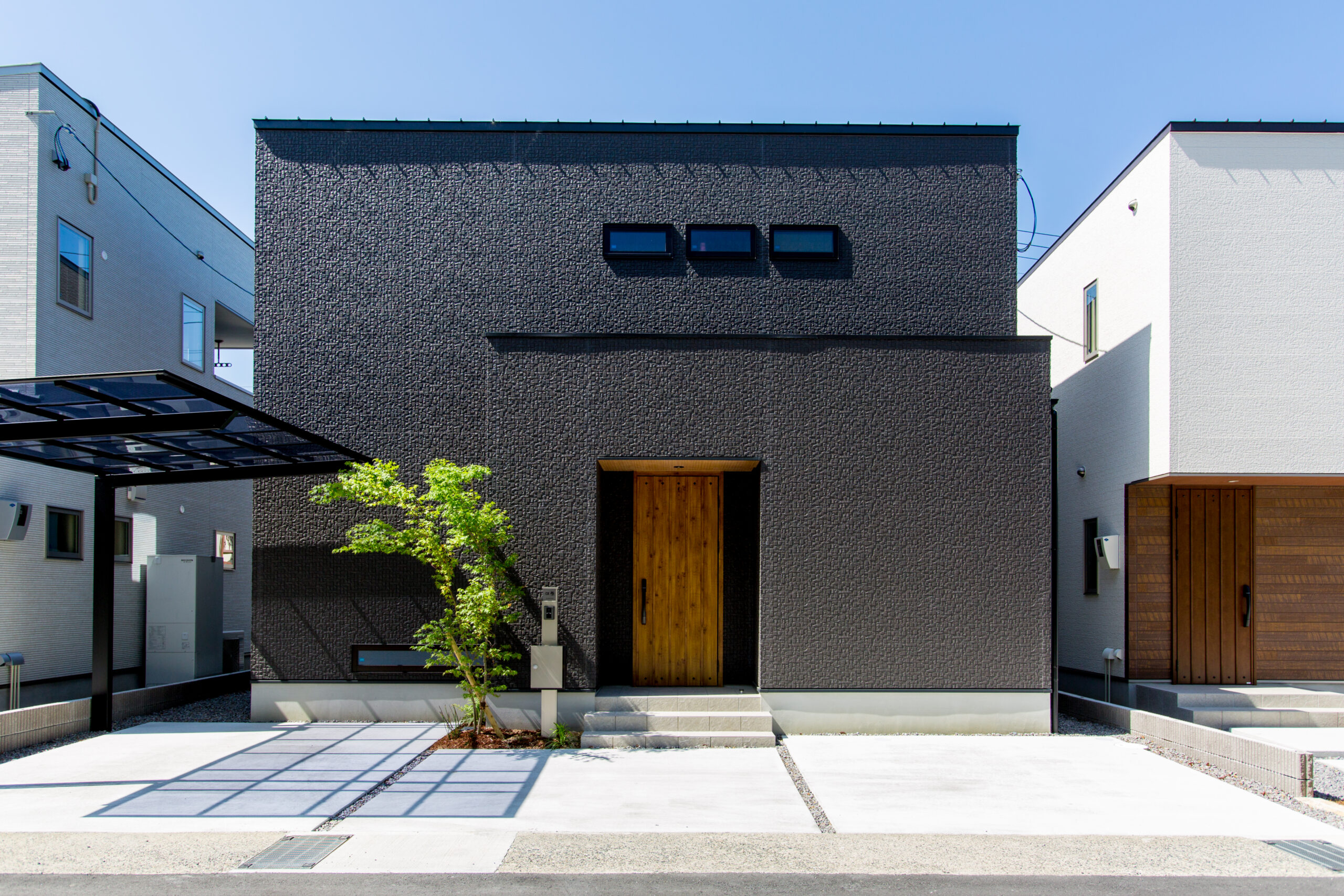 開放感ある光が届く吹き抜けの家