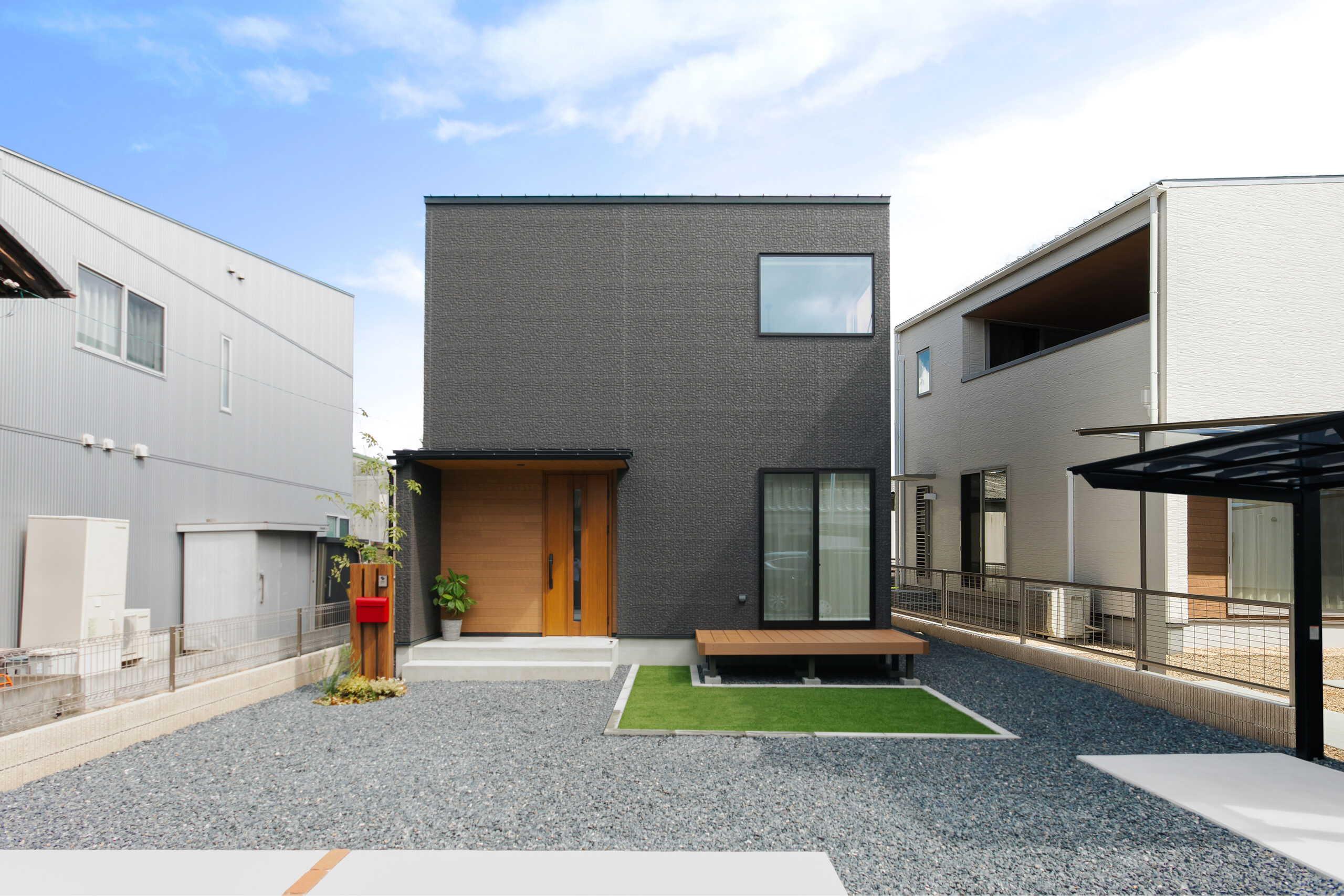 コンパクトだけど開放的、そしてカッコいい家